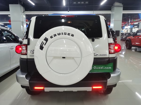 Toyota FJ Cruiser 2022, 6200 км, за 67500 USD