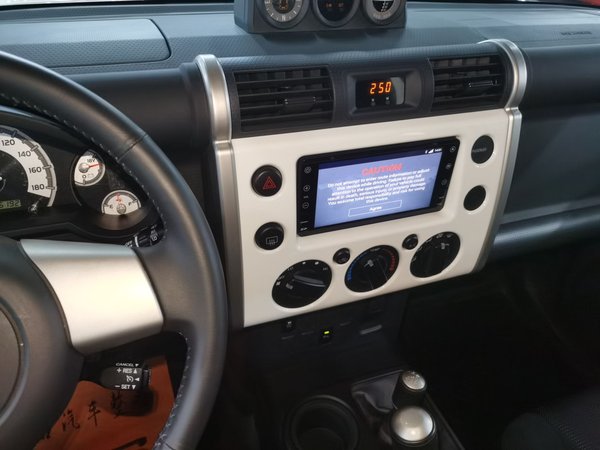 Toyota FJ Cruiser 2022, 6200 км, за 67500 USD - фото 12