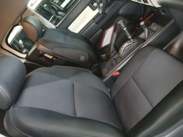 Toyota FJ Cruiser 2022, 6200 км, за 67500 USD - фото 24