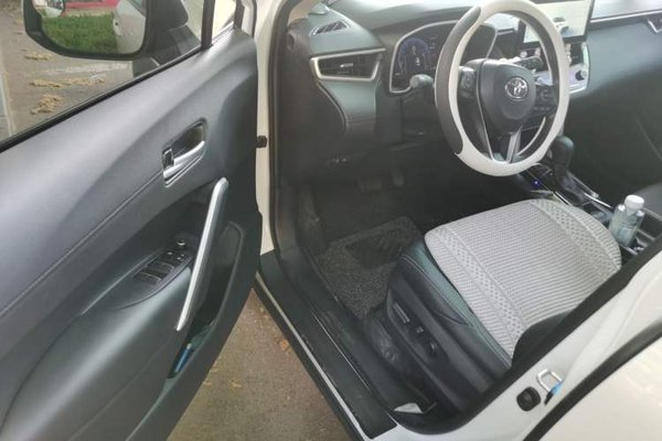 Toyota FRONTLANDER 2023, 14900 км, за 13864 USD - фото 13