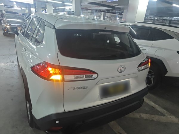 Toyota FRONTLANDER 2024, 46400 км, за 14255 USD