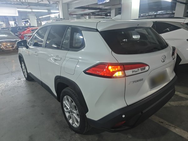 Toyota FRONTLANDER 2024, 46400 км, за 14255 USD