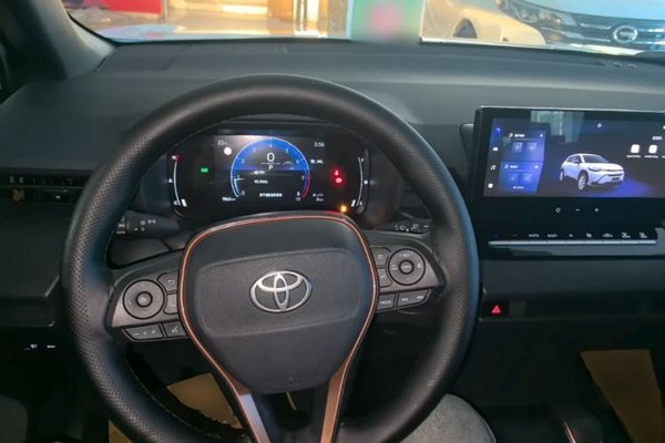 Toyota FRONTLANDER 2026, 1900 км, за 15811 USD - фото 12