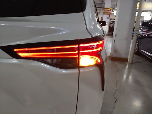 Toyota Granvia 2023, 71200 км, за 36412 USD - фото 7