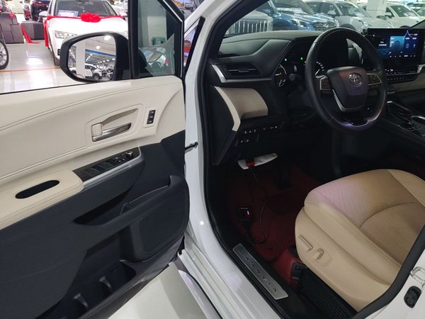 Toyota Granvia 2023, 71200 км, за 36412 USD - фото 19