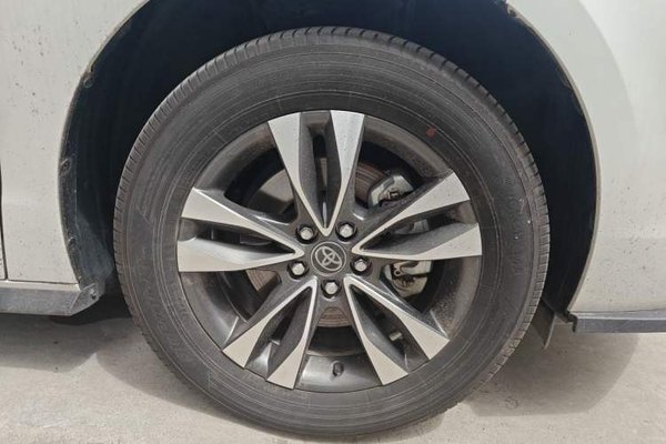 Toyota Granvia 2024, 43900 км, за 34813 USD - фото 8