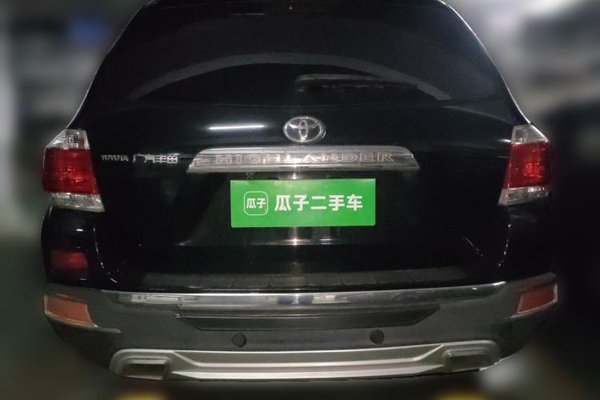 Toyota Highlander 2012, 171900 км, за 6309 USD