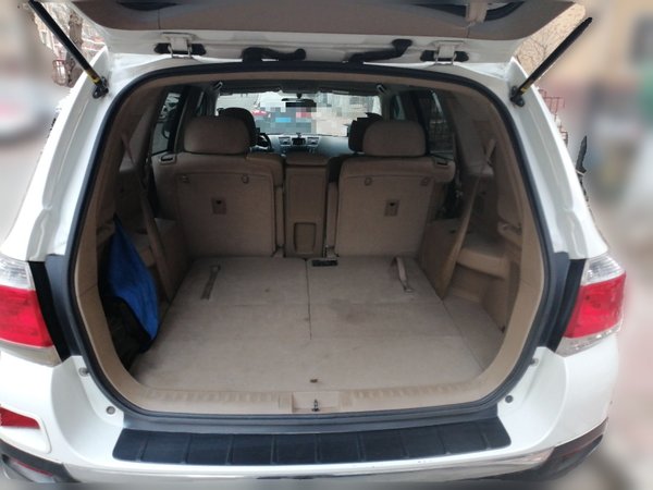 Toyota Highlander 2012, 141400 км, за 9508 USD - фото 14