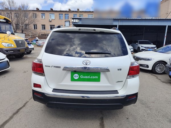 Toyota Highlander 2012, 141400 км, за 9508 USD