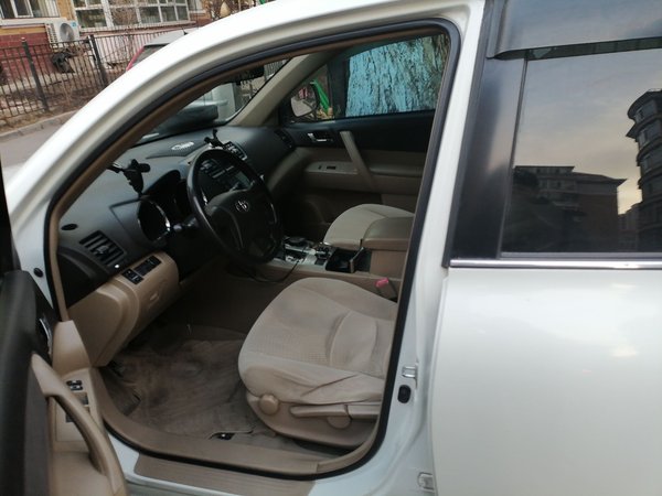 Toyota Highlander 2012, 141400 км, за 9508 USD - фото 8