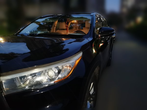 Toyota Highlander · 2015 год