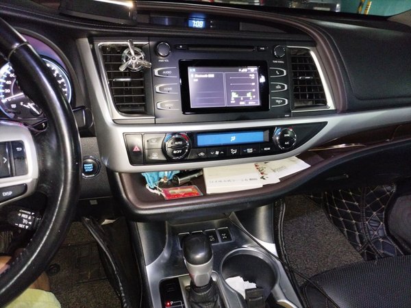 Toyota Highlander 2015, 112100 км, за 12359 USD - фото 14