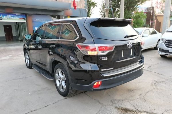 Toyota Highlander 2015, 122700 км, за 14866 USD