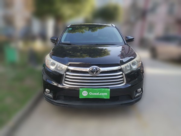 Toyota Highlander 2015, 129300 км, за 16006 USD