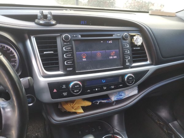 Toyota Highlander 2015, 129300 км, за 16006 USD - фото 12