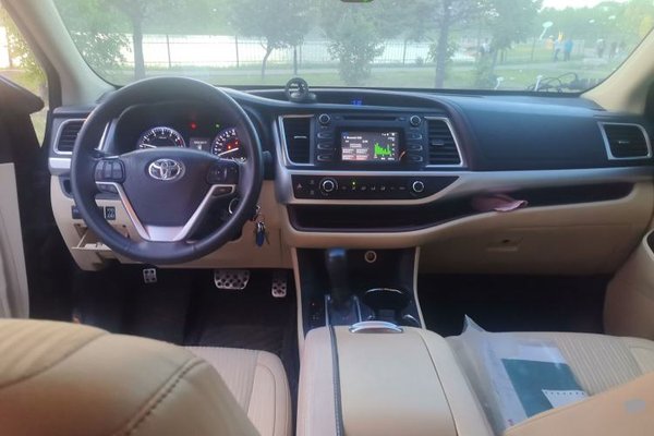 Toyota Highlander 2015, 137800 км, за 12153 USD - фото 9