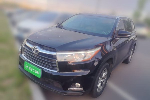 Toyota Highlander · 2015 год