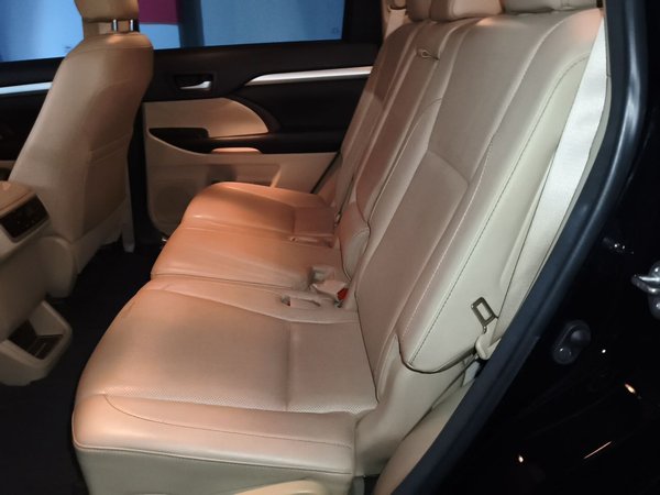 Toyota Highlander 2015, 70700 км, за 15388 USD - фото 20