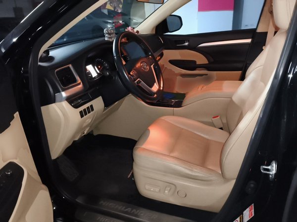 Toyota Highlander 2015, 70700 км, за 15388 USD - фото 19