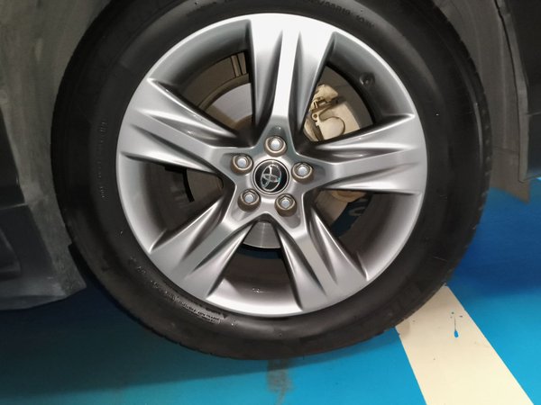 Toyota Highlander 2015, 70700 км, за 15388 USD