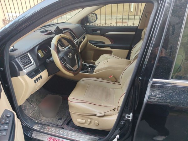Toyota Highlander 2015, 95600 км, за 15186 USD - фото 16