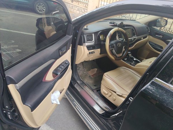 Toyota Highlander 2015, 95600 км, за 15186 USD - фото 17