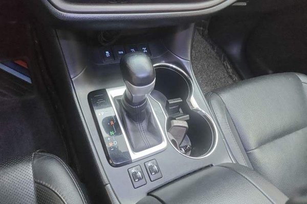 Toyota Highlander 2015, 196300 км, за 9999999 USD - фото 15