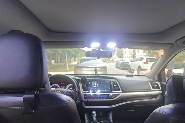 Toyota Highlander 2015, 196300 км, за 9999999 USD - фото 19