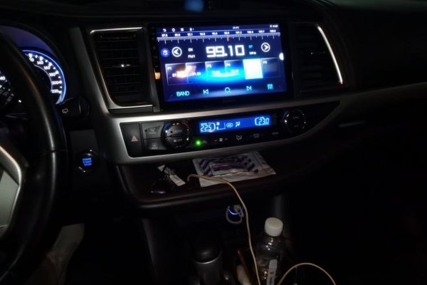 Toyota Highlander 2015, 106900 км, за 15670 USD - фото 12