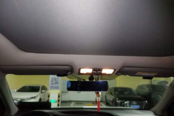 Toyota Highlander 2015, 106900 км, за 15670 USD - фото 15