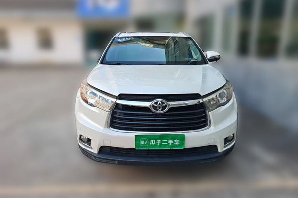 Toyota Highlander 2015, 117200 км, за 12234 USD
