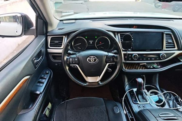 Toyota Highlander 2015, 117200 км, за 12234 USD - фото 10