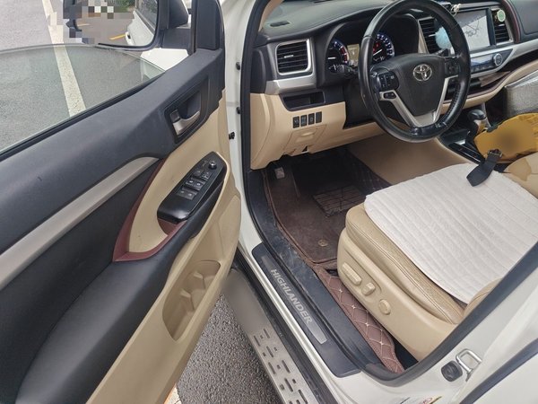 Toyota Highlander 2015, 74200 км, за 12367 USD - фото 17