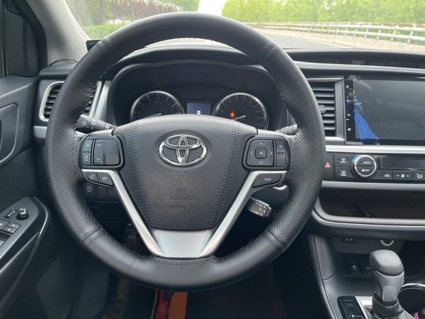 Toyota Highlander 2015, 82200 км, за 15330 USD - фото 7