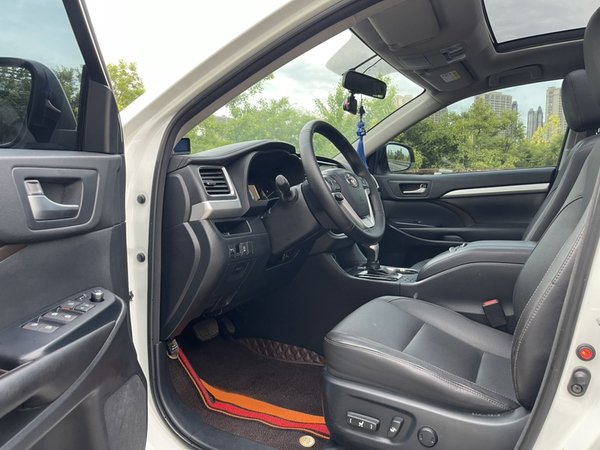 Toyota Highlander 2015, 82200 км, за 15330 USD - фото 16