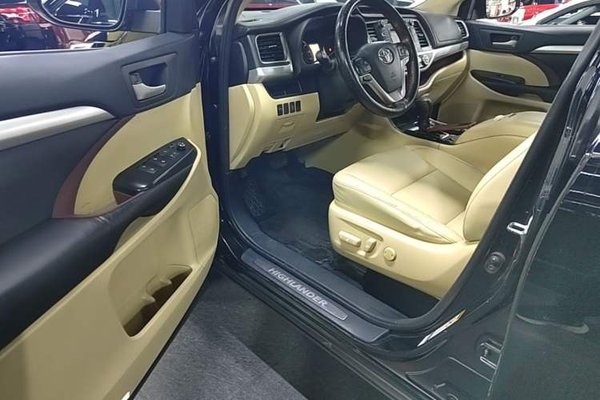 Toyota Highlander 2017, 117200 км, за 17275 USD