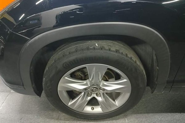 Toyota Highlander 2017, 117200 км, за 17275 USD - фото 23
