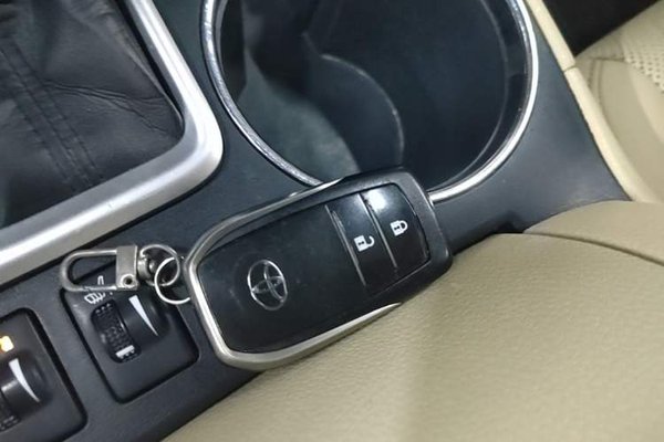 Toyota Highlander 2017, 117200 км, за 17275 USD - фото 10