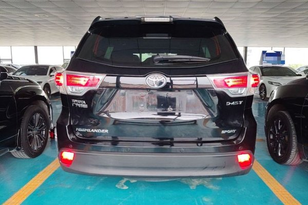 Toyota Highlander 2017, 87800 км, за 17004 USD