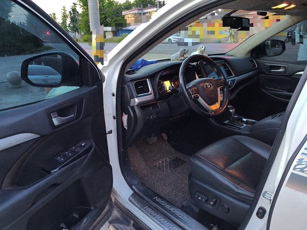 Toyota Highlander 2017, 110399 км, за 15692 USD - фото 17
