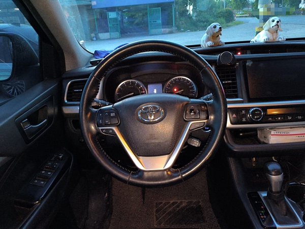 Toyota Highlander 2017, 110399 км, за 15692 USD - фото 11