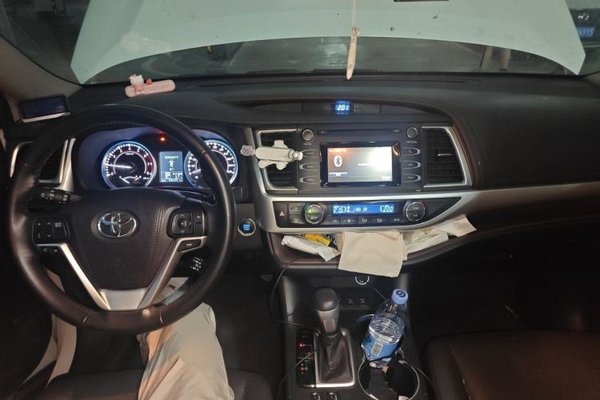 Toyota Highlander 2017, 58300 км, за 16049 USD - фото 10