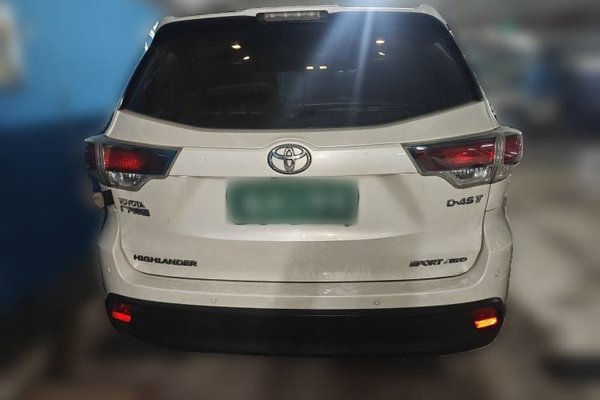 Toyota Highlander 2017, 58300 км, за 16049 USD