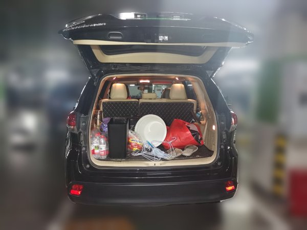 Toyota Highlander 2018, 141200 км, за 17516 USD - фото 19