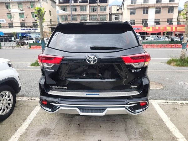 Toyota Highlander 2018, 161200 км, за 19576 USD