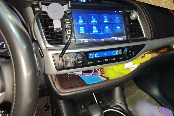 Toyota Highlander 2018, 67100 км, за 22920 USD - фото 21