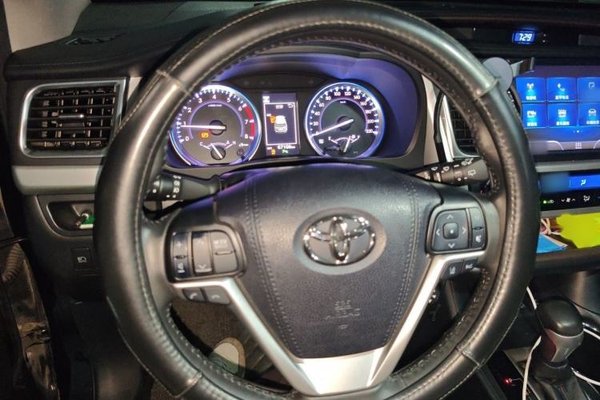 Toyota Highlander 2018, 67100 км, за 22920 USD - фото 18
