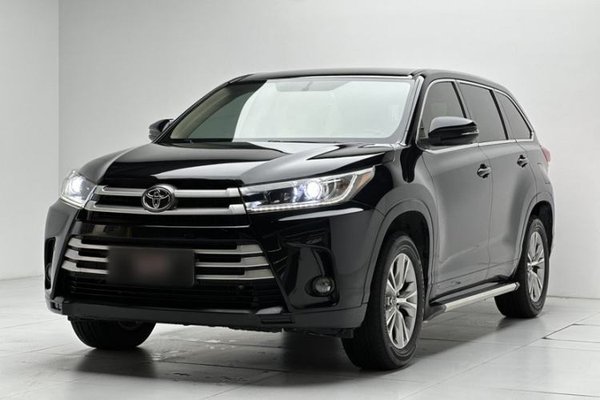 Toyota Highlander · 2018 год