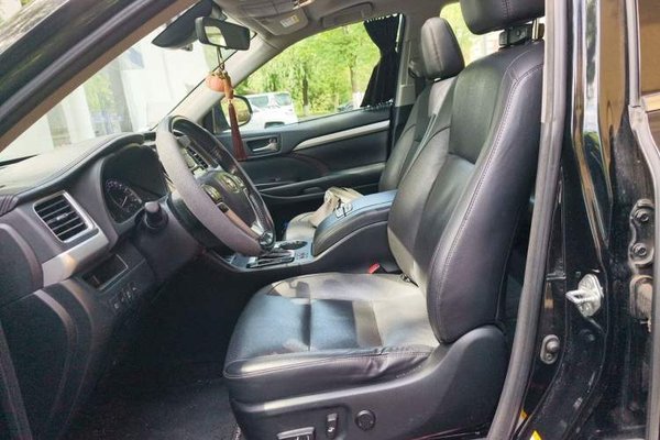 Toyota Highlander 2018, 77900 км, за 23818 USD - фото 14