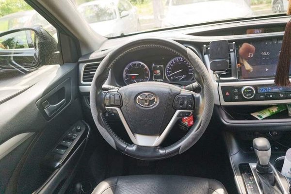Toyota Highlander 2018, 77900 км, за 23818 USD - фото 9